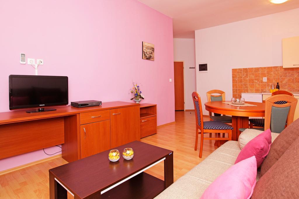 Guest House Kod Peskarije Vela Luka Room photo