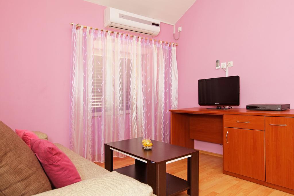 Guest House Kod Peskarije Vela Luka Room photo