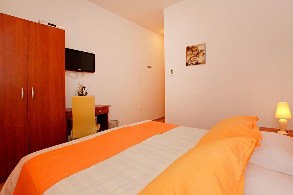 Guest House Kod Peskarije Vela Luka Room photo